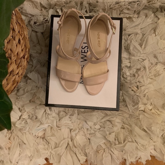 NINE WEST Nude Heeled Sandals (Worn once) - Picture 4 of 7